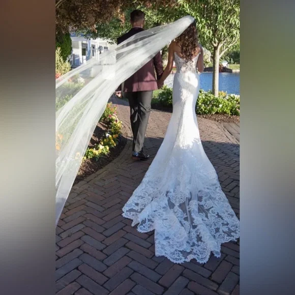 Calla Blanche Emma Wedding Dress - Picture 7 of 8